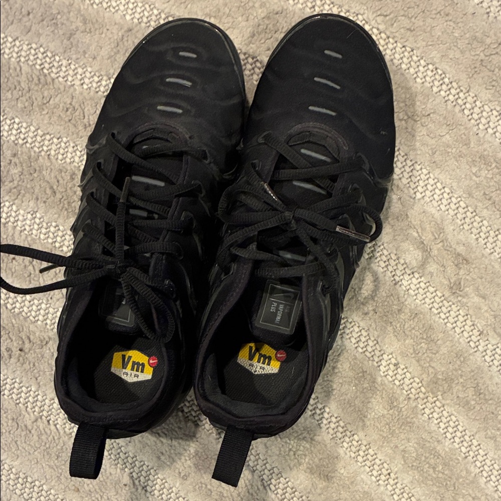 Nike Air VaporMax Plus Triple Black Anthracite DH1063-001 Running Shoes